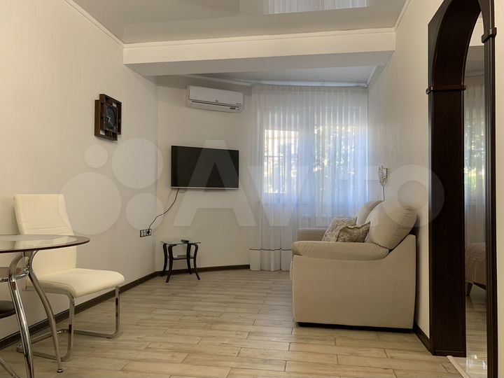 2-к. квартира, 40 м², 3/8 эт.