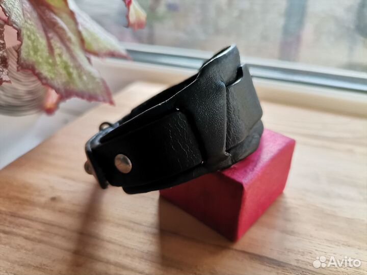 Браслеты мужские (новые, натуральная кожа)