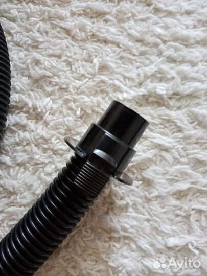Продам шланг для пылесоса Samsung б/у 1 месяц
