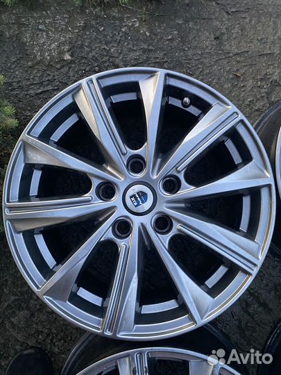 Продаются диски