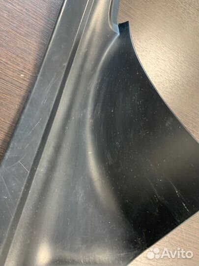 Накладка порога салона задняя правая Bmw 520D E60