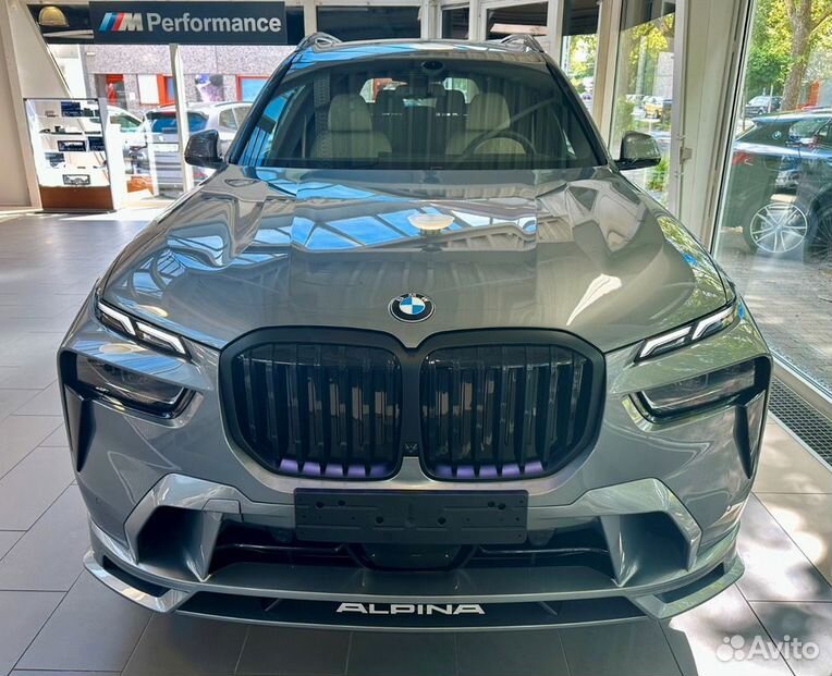 Alpina XB7 4.4 AT, 2024, 100 км