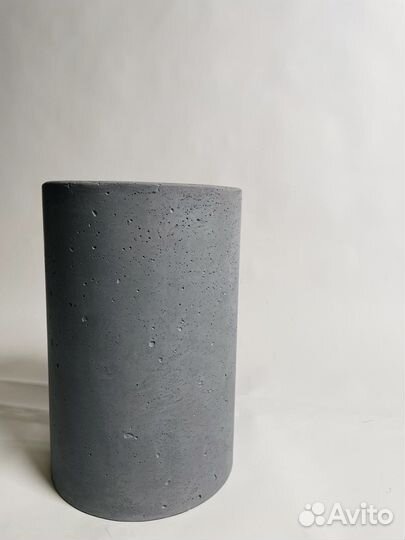 Бетонное кашпо