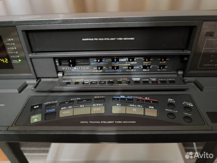 Видеомагнитофон S VHS HI-FI Panasonic NV-BS 900