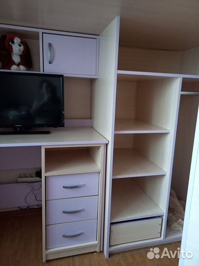 Кровать детская +шкафы, лестница