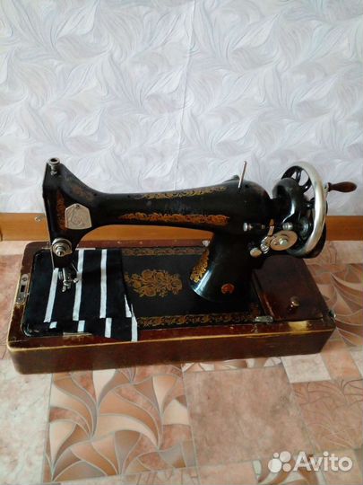 Швейная машина Подольск