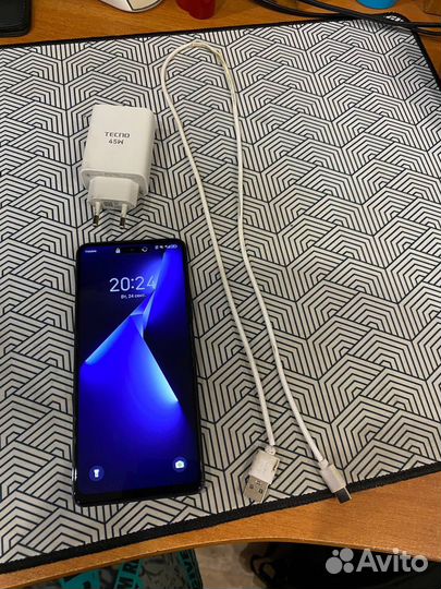TECNO Pova 5, 8/256 ГБ