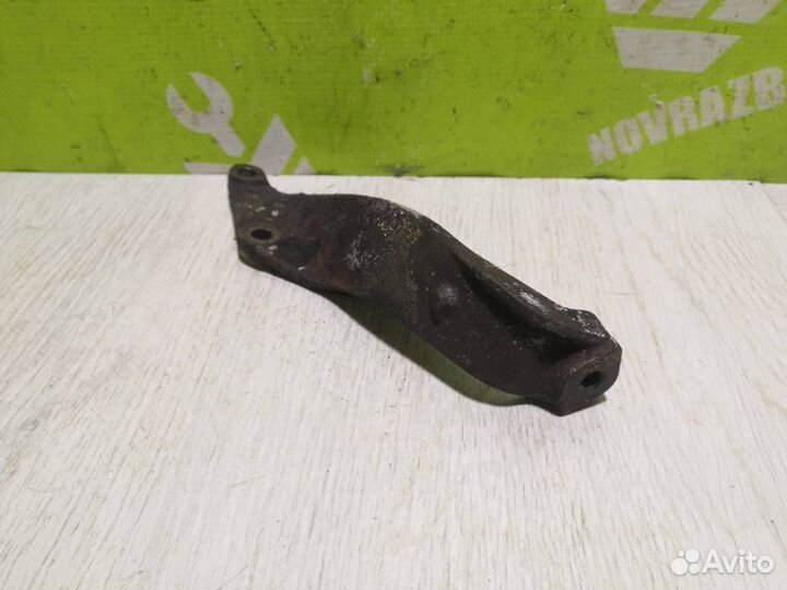 Кронштейн (сопут. товар) Сузуки Балено 98-07