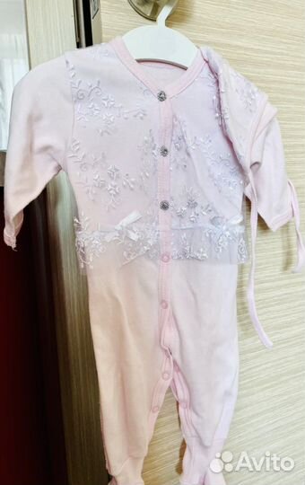 Комплект на выписку для девочки