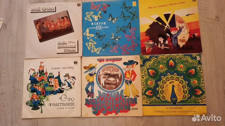 Детские сказки и песни на виниловых пластинках