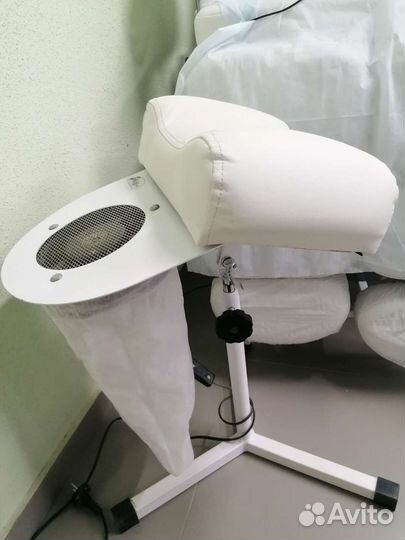 Вытяжка для педикюра бу