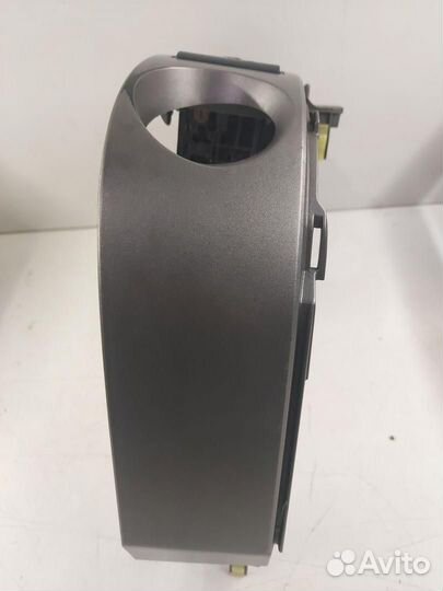 Дефлектор обдува салона правый нижний Toyota Prius