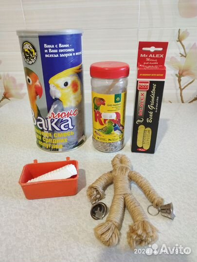 Клетка для попугая большая