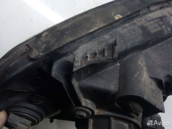 Фара передняя левая Ssangyong Kyron 2.0 Xdi 4WD