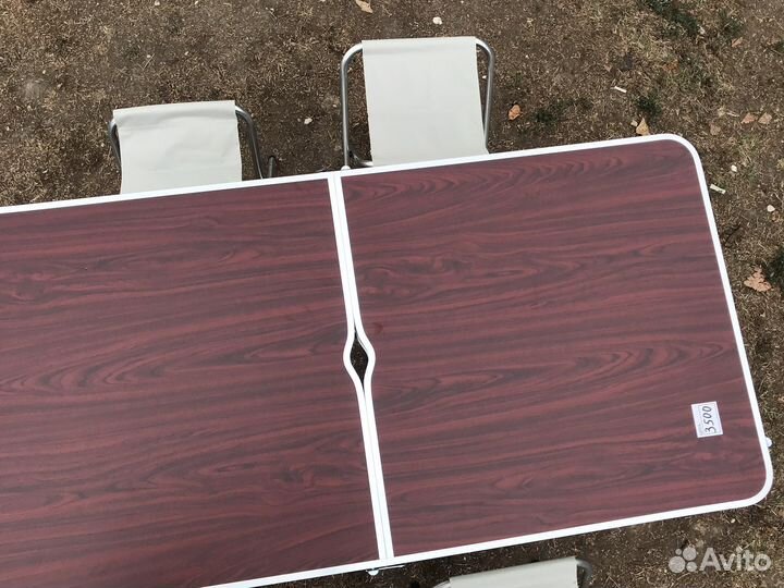 Стол чемодан