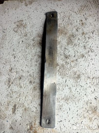 Усилитель тоннеля пола Audi A4 B5 8D0804813G