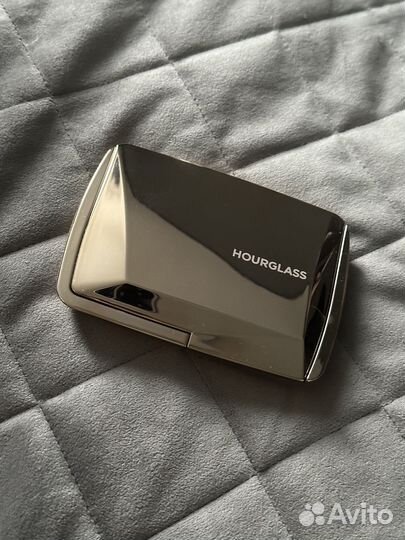 Hourglass палетка ambient