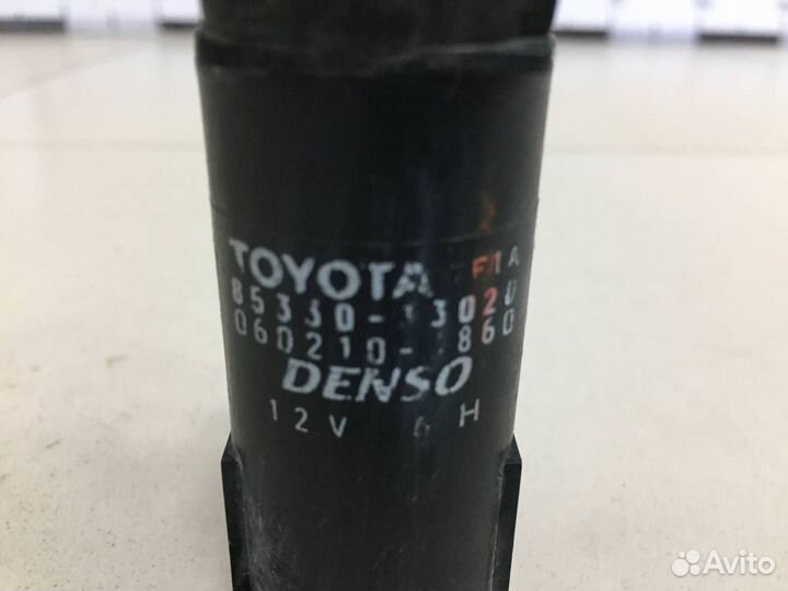 Насос омывателя Toyota Corolla E120 2001-2007