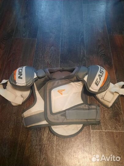 Нагрудник хоккейный детский