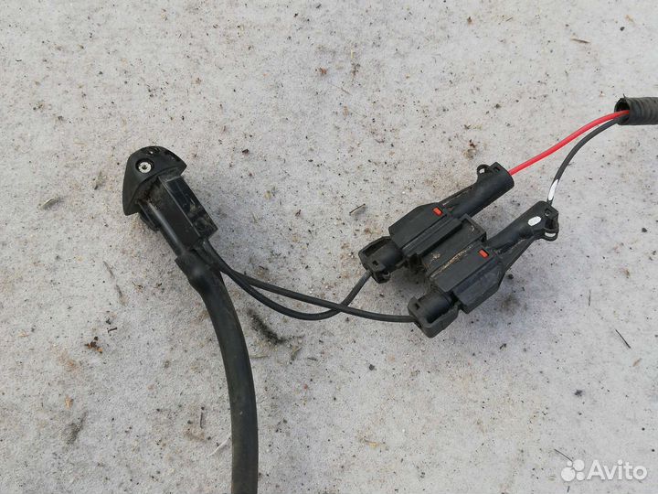 Форсунка омывателя с подогревом Киа Сид 3 CD