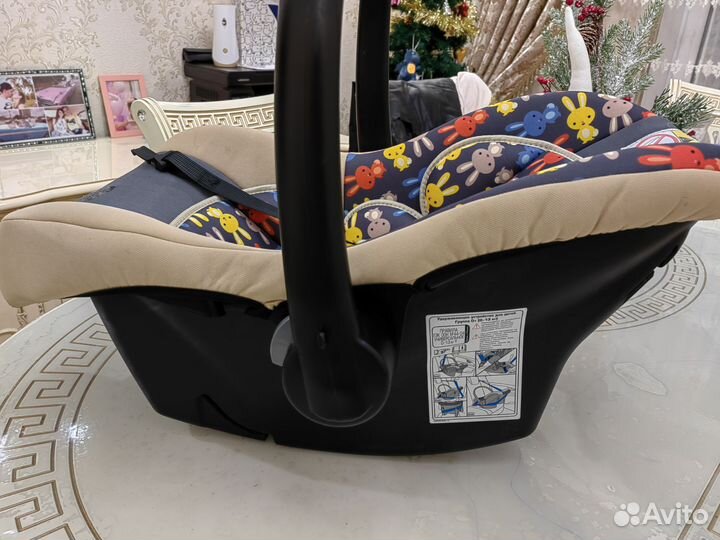 Автокресло люлька от 0 до 15 кг