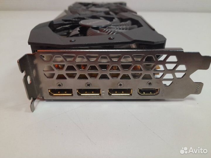 Продаю видеокарту gigabyte RX 5700 на запчасти