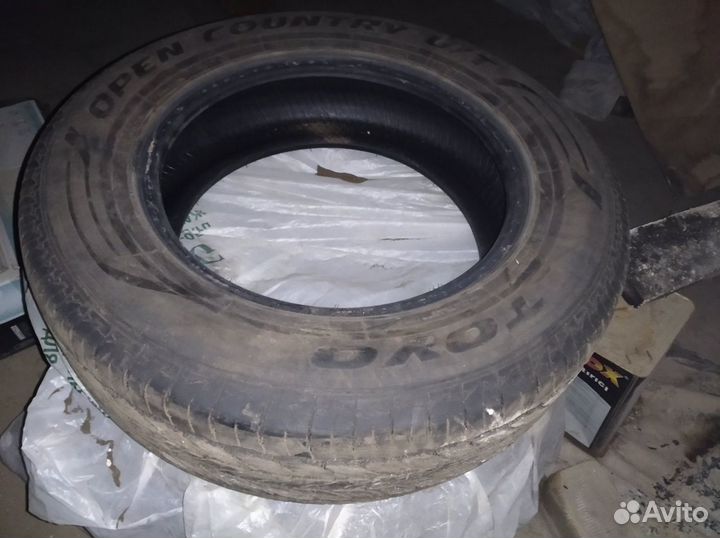 Toyo Open Country U/T 235/65 R17 104B