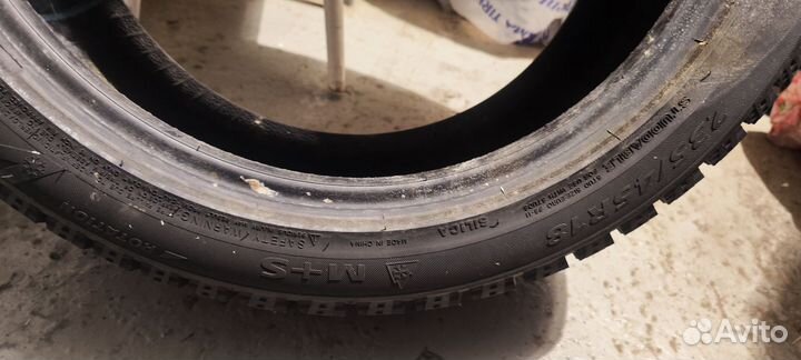 Zeta Antarctica Sport 235/45 R18