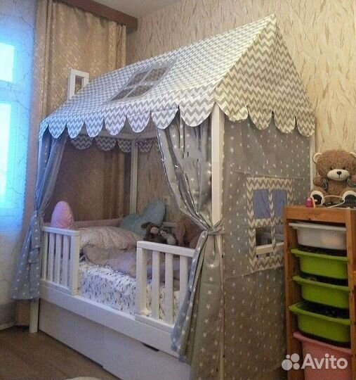 Текстиль на кроватку домик