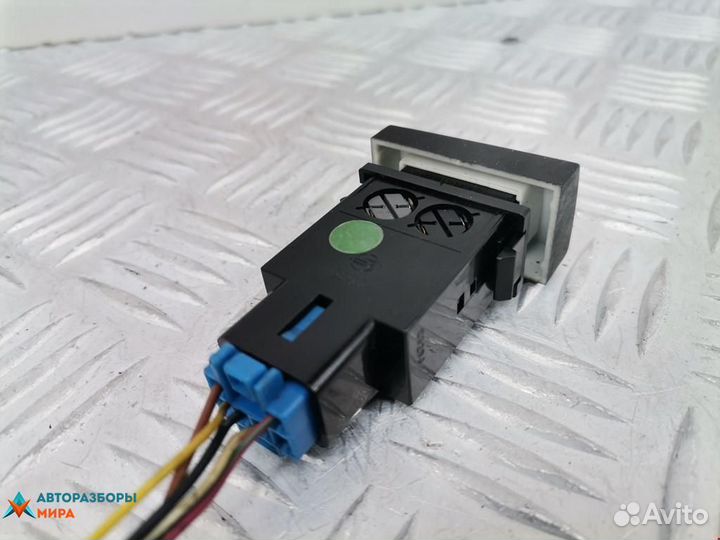 Кнопка противотуманных фар SsangYong Rexton Y200