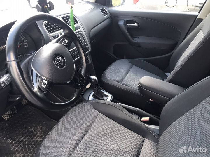 Volkswagen Polo 1.6 AT, 2018, 82 166 км