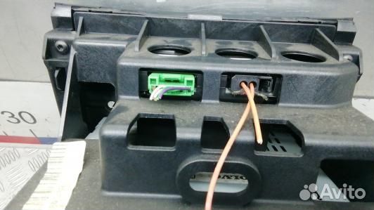 Центральная консоль volvo XC90 1 (EEA04I301)