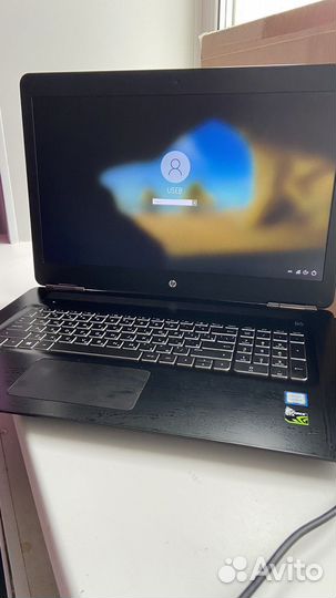 Ноутбук HP Pavilion 17 -ab313ur
