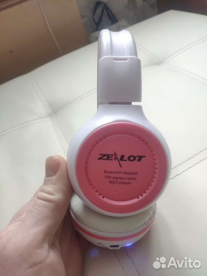 Bluetooth наушники Zealot b570