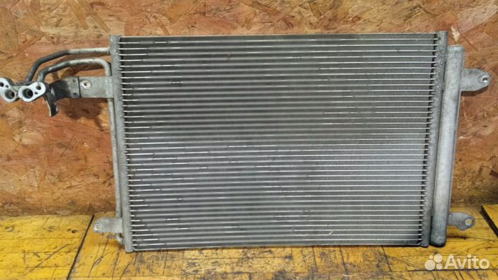 Радиатор кондиционера Skoda Superb (2008-2015) M14