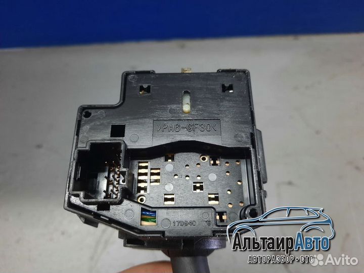 Подрулевой переключатель поворотов Ford Focus 2