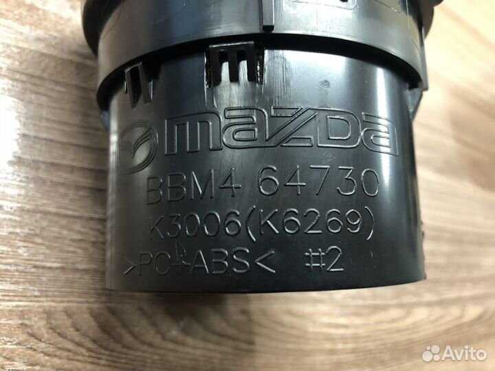 Дефлектор воздушный Mazda 3 BL 2009-2013