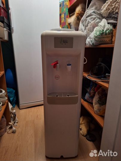 Кулер для воды