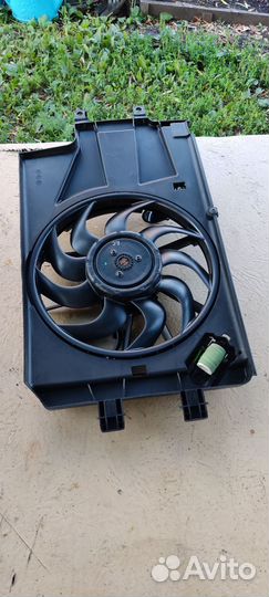 Гранта FL Вентилятор охлаждения c кондиц, новый