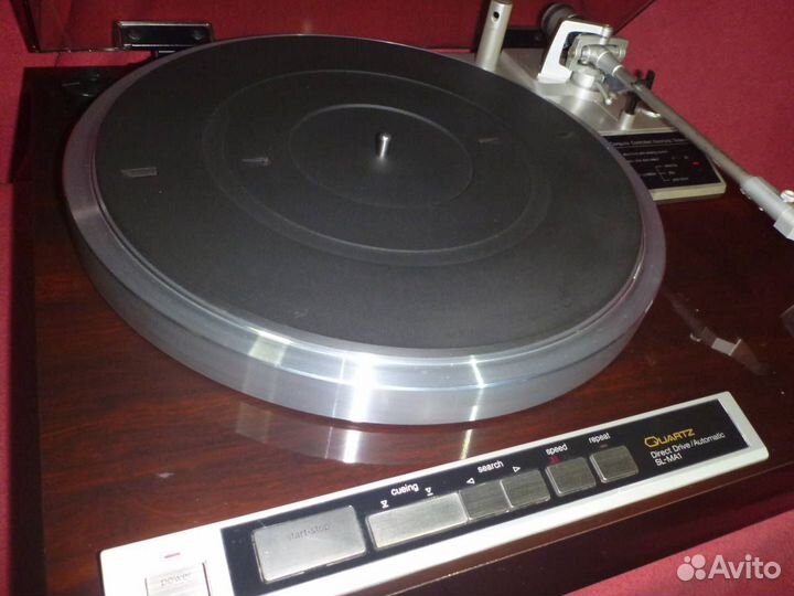 Проигрыватель винила Technics