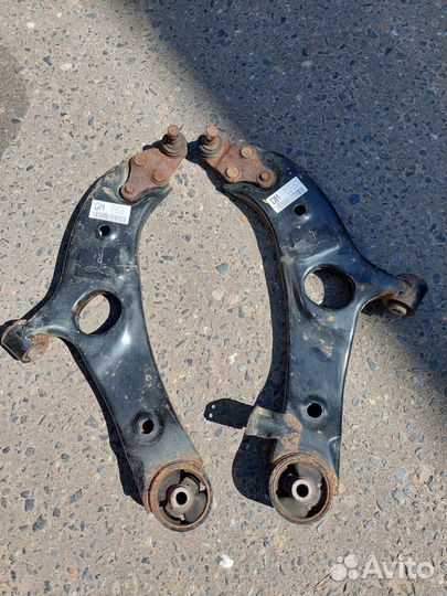 545012W200 545002W200 рычаг Santa Fe DM