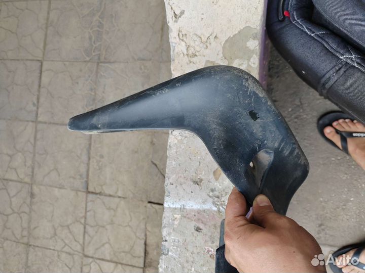 Оригинальные брызговики Mitsubishi Outlander 3