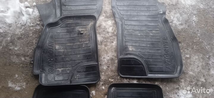 Коврики б.у