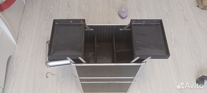 Кейс чемодан для мастера маникюра