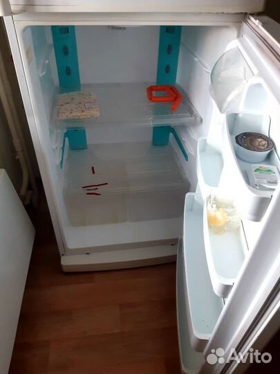 Холодильник Daewoo, с системой сухой заморозки