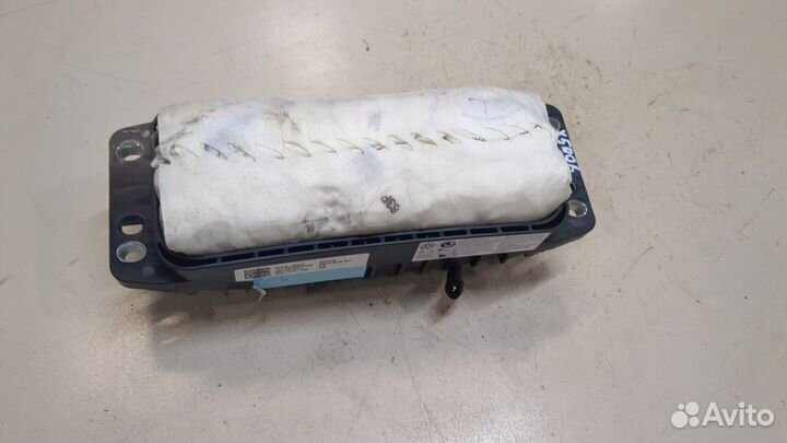 Airbag пассажира Volkswagen Tiguan, 2011