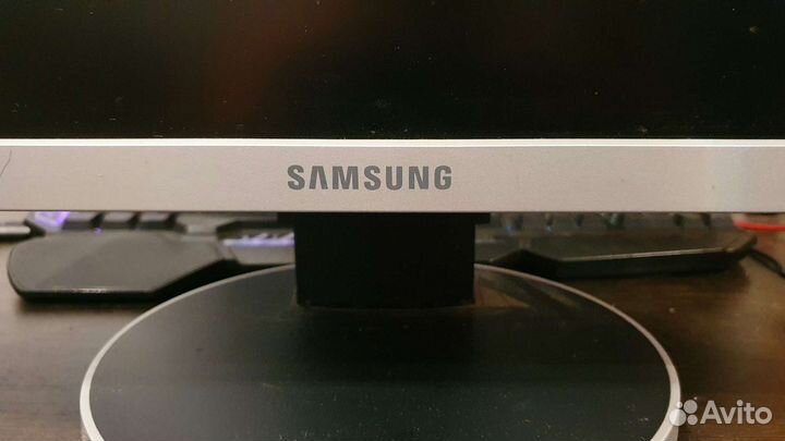 Монитор Samsung 22' SyncMaster 225BW