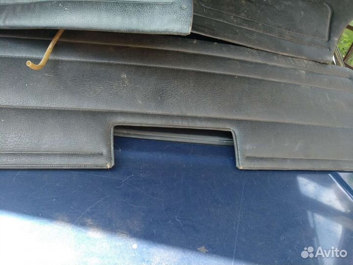 Обшивка багажника 2104