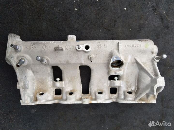 Коллектор впускной 8201234479