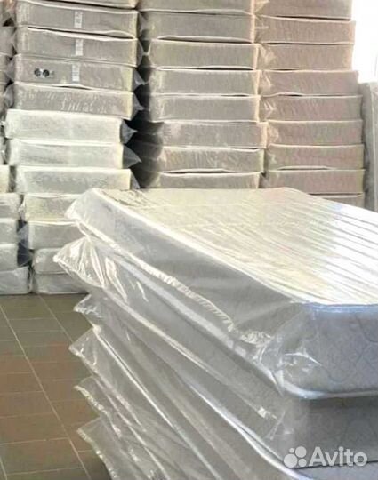 Матрас в кровать 140х200, 160х200